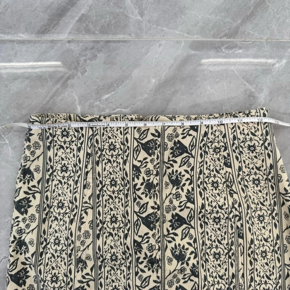 Women’s Free People Modern Femme Floral Denim Mini Skirt Size 2